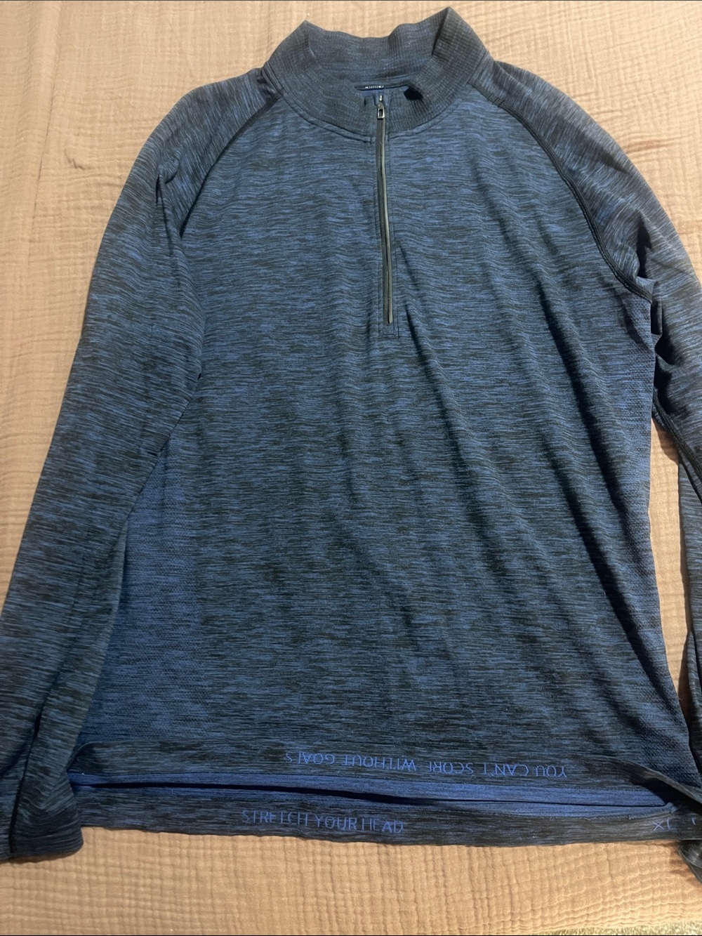lululemon athletica Men's Long Sleeve Half-Zip Pullover